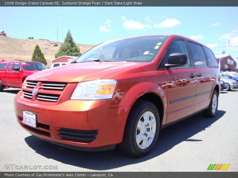 Sunburst Orange Pearl / Dark Slate/Light Shale 2008 Dodge Grand Caravan SE