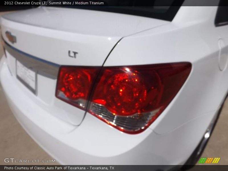 Summit White / Medium Titanium 2012 Chevrolet Cruze LT