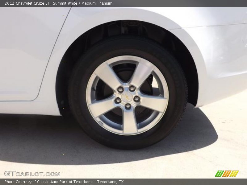 Summit White / Medium Titanium 2012 Chevrolet Cruze LT