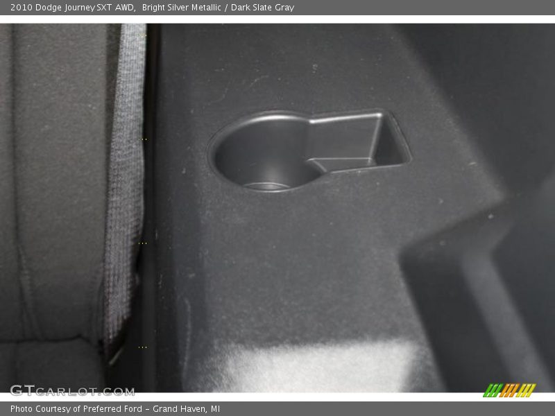 Bright Silver Metallic / Dark Slate Gray 2010 Dodge Journey SXT AWD