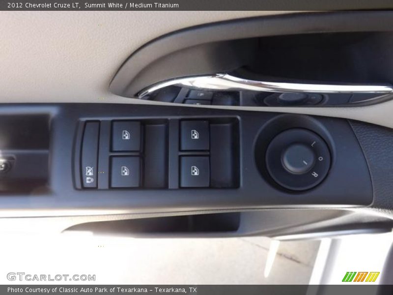 Summit White / Medium Titanium 2012 Chevrolet Cruze LT
