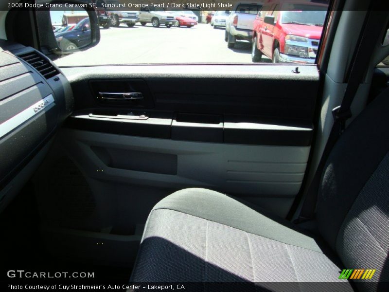 Sunburst Orange Pearl / Dark Slate/Light Shale 2008 Dodge Grand Caravan SE