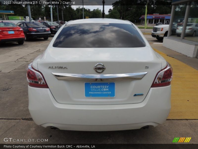 Pearl White / Charcoal 2013 Nissan Altima 2.5 S