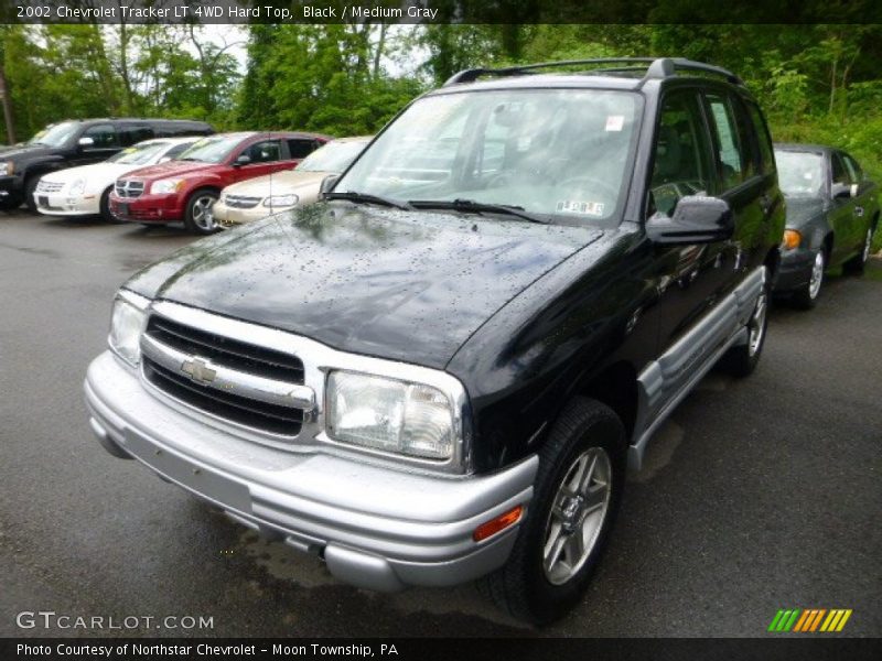 Black / Medium Gray 2002 Chevrolet Tracker LT 4WD Hard Top
