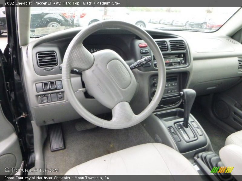 Black / Medium Gray 2002 Chevrolet Tracker LT 4WD Hard Top
