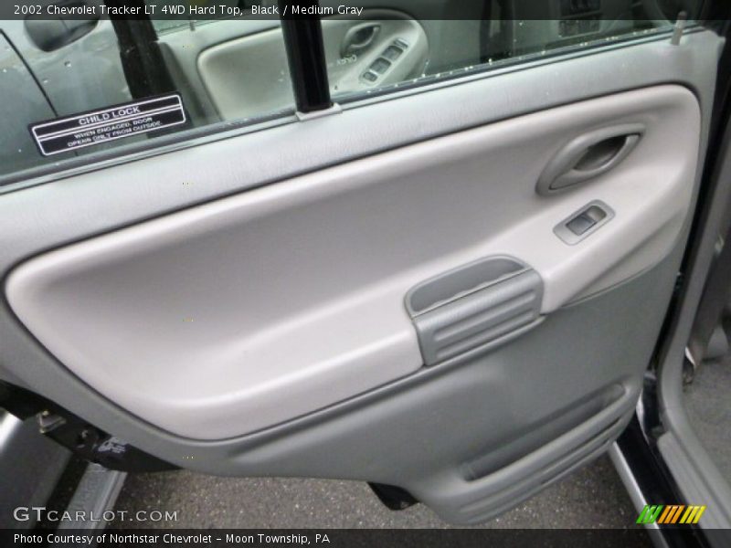 Black / Medium Gray 2002 Chevrolet Tracker LT 4WD Hard Top