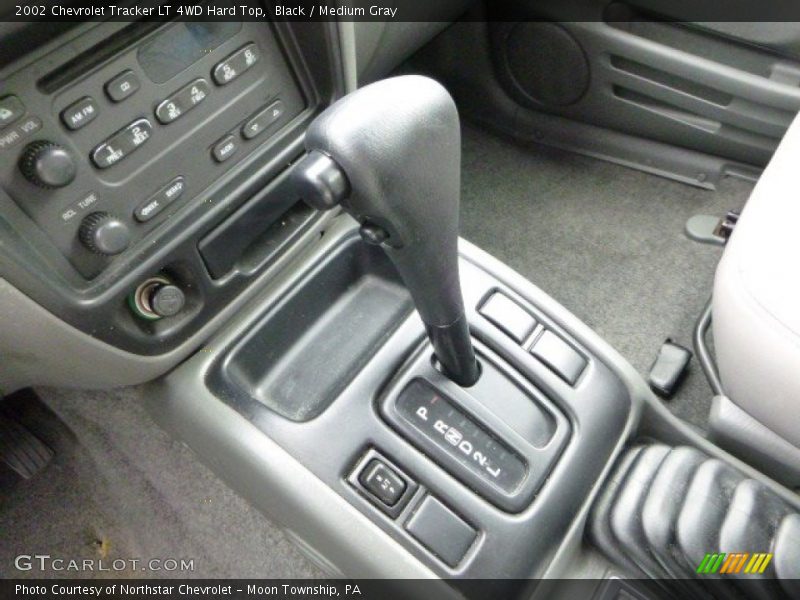 Black / Medium Gray 2002 Chevrolet Tracker LT 4WD Hard Top