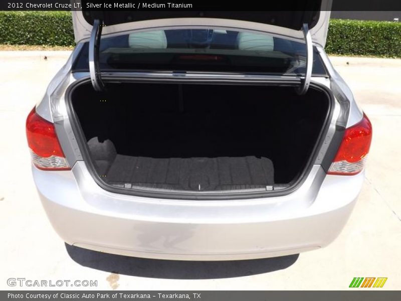 Silver Ice Metallic / Medium Titanium 2012 Chevrolet Cruze LT