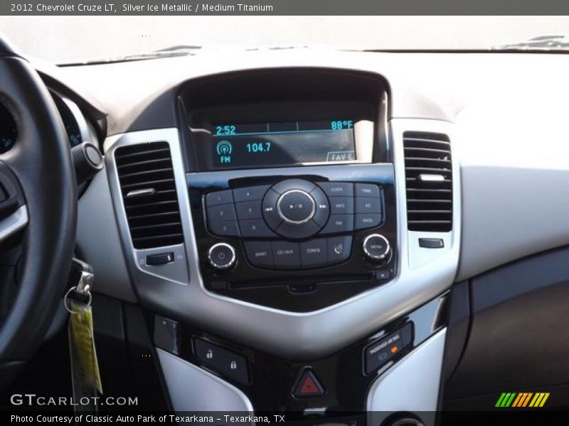 Silver Ice Metallic / Medium Titanium 2012 Chevrolet Cruze LT