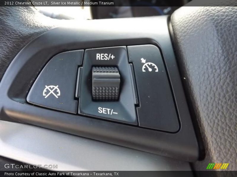 Silver Ice Metallic / Medium Titanium 2012 Chevrolet Cruze LT