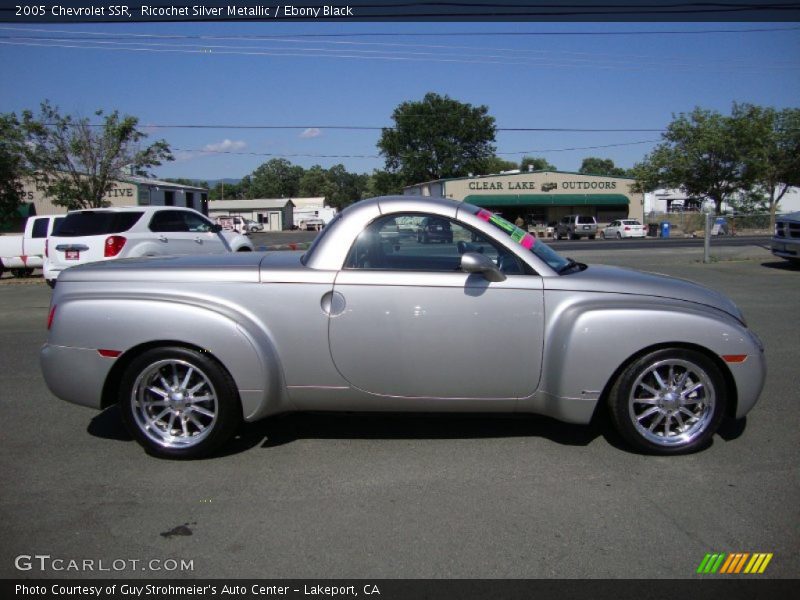 Ricochet Silver Metallic / Ebony Black 2005 Chevrolet SSR