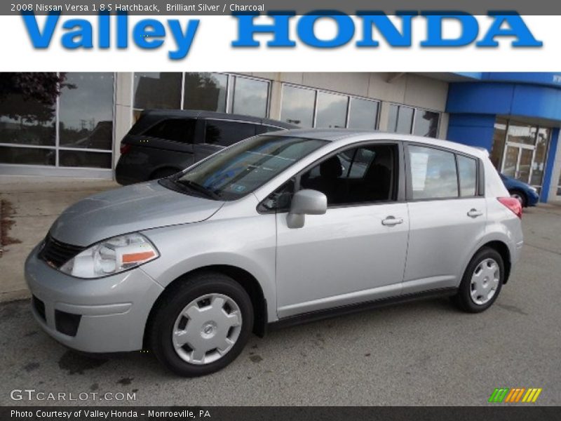 Brilliant Silver / Charcoal 2008 Nissan Versa 1.8 S Hatchback
