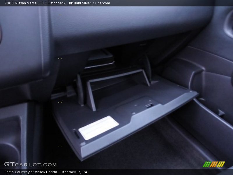 Brilliant Silver / Charcoal 2008 Nissan Versa 1.8 S Hatchback