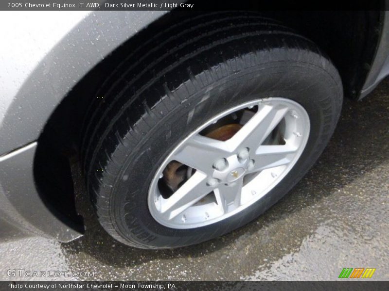  2005 Equinox LT AWD Wheel