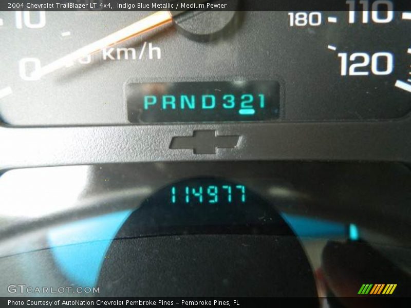 Indigo Blue Metallic / Medium Pewter 2004 Chevrolet TrailBlazer LT 4x4
