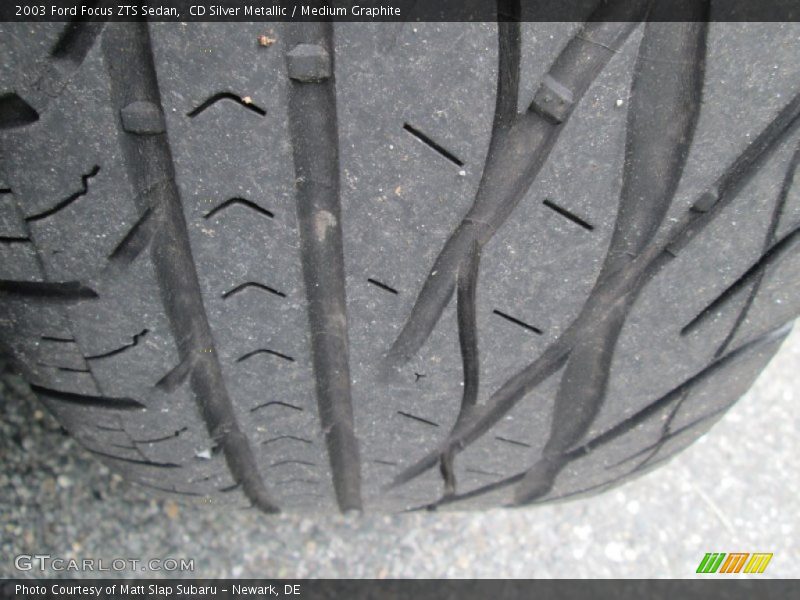 CD Silver Metallic / Medium Graphite 2003 Ford Focus ZTS Sedan