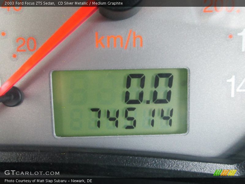 CD Silver Metallic / Medium Graphite 2003 Ford Focus ZTS Sedan