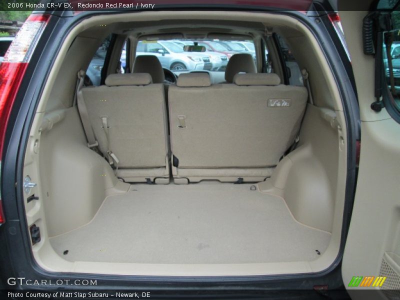  2006 CR-V EX Trunk