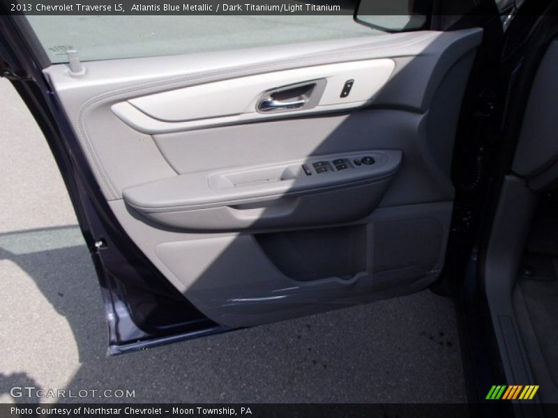 Atlantis Blue Metallic / Dark Titanium/Light Titanium 2013 Chevrolet Traverse LS