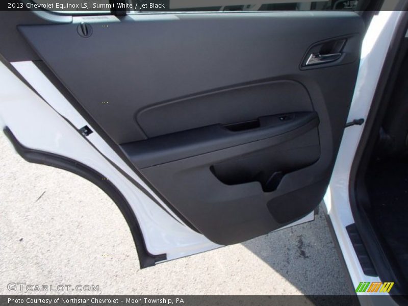 Summit White / Jet Black 2013 Chevrolet Equinox LS