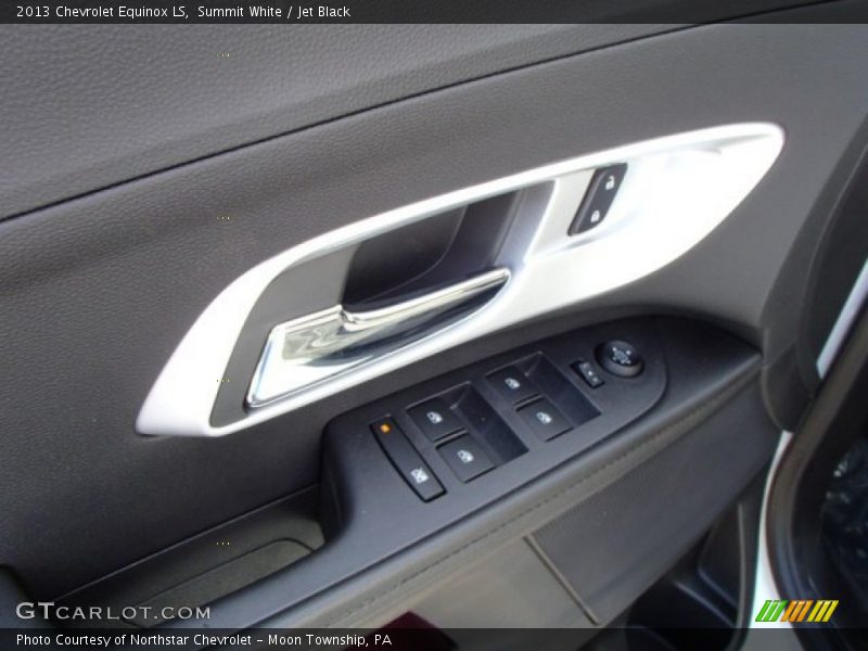 Summit White / Jet Black 2013 Chevrolet Equinox LS