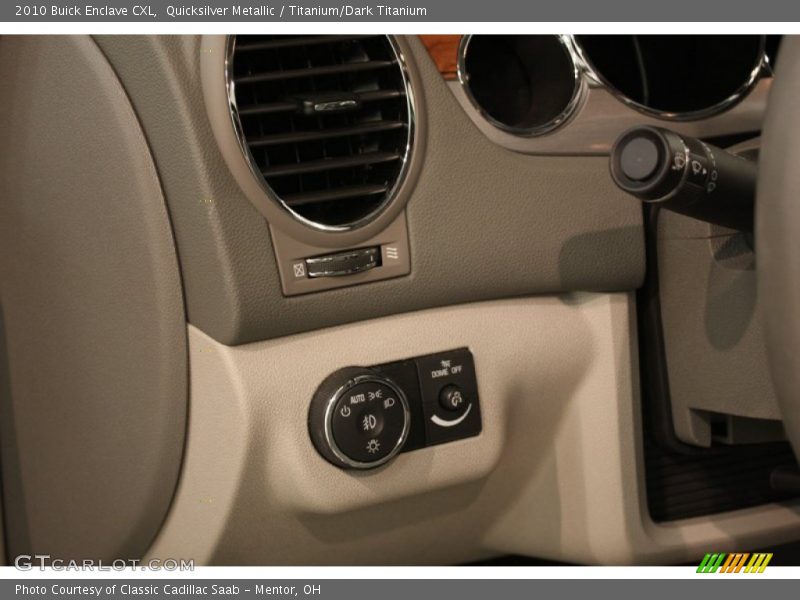 Quicksilver Metallic / Titanium/Dark Titanium 2010 Buick Enclave CXL