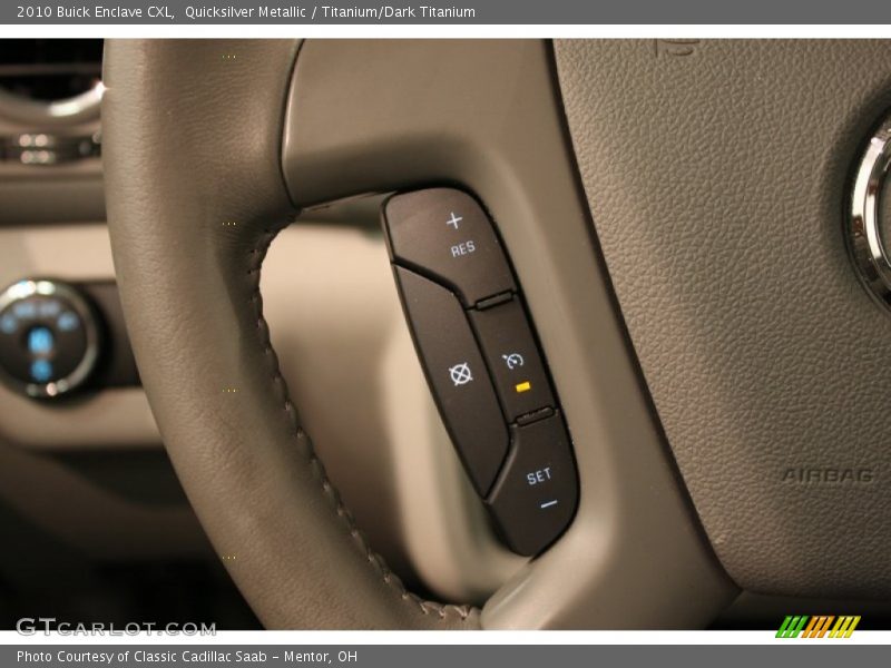 Quicksilver Metallic / Titanium/Dark Titanium 2010 Buick Enclave CXL