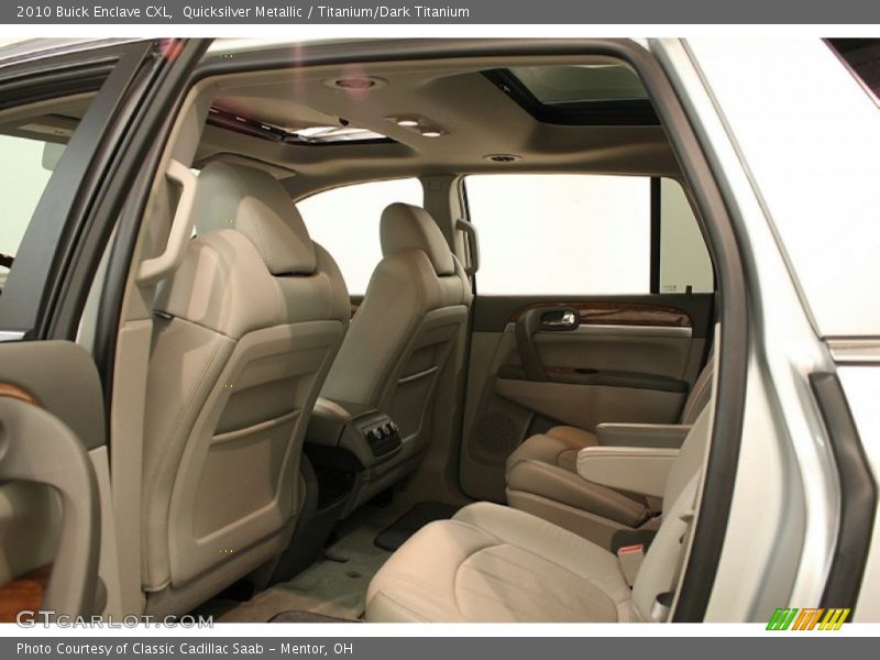Quicksilver Metallic / Titanium/Dark Titanium 2010 Buick Enclave CXL