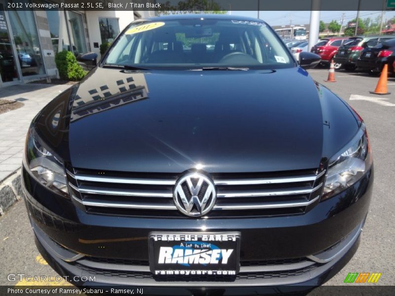 Black / Titan Black 2012 Volkswagen Passat 2.5L SE