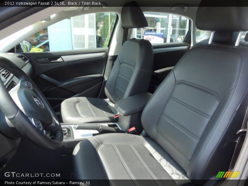 Black / Titan Black 2012 Volkswagen Passat 2.5L SE