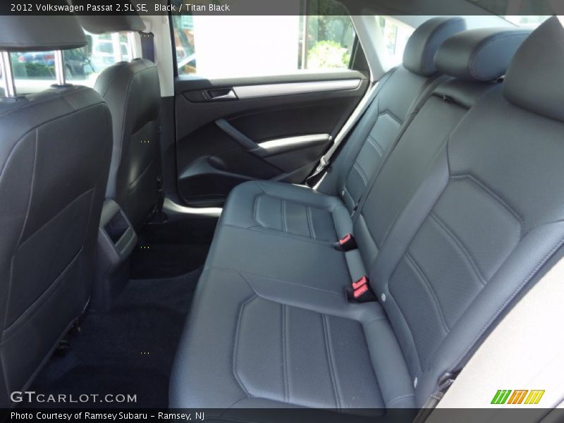 Black / Titan Black 2012 Volkswagen Passat 2.5L SE