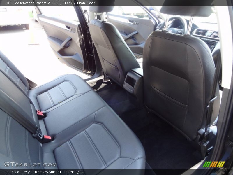 Black / Titan Black 2012 Volkswagen Passat 2.5L SE