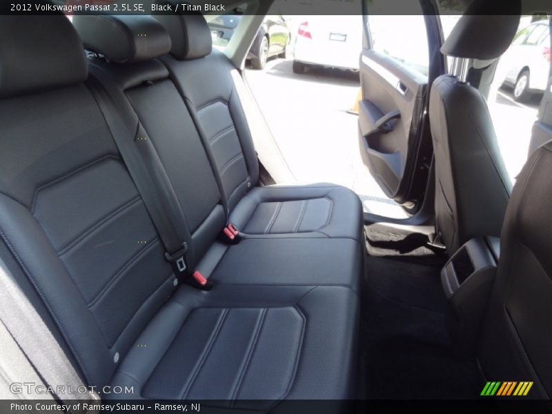 Black / Titan Black 2012 Volkswagen Passat 2.5L SE