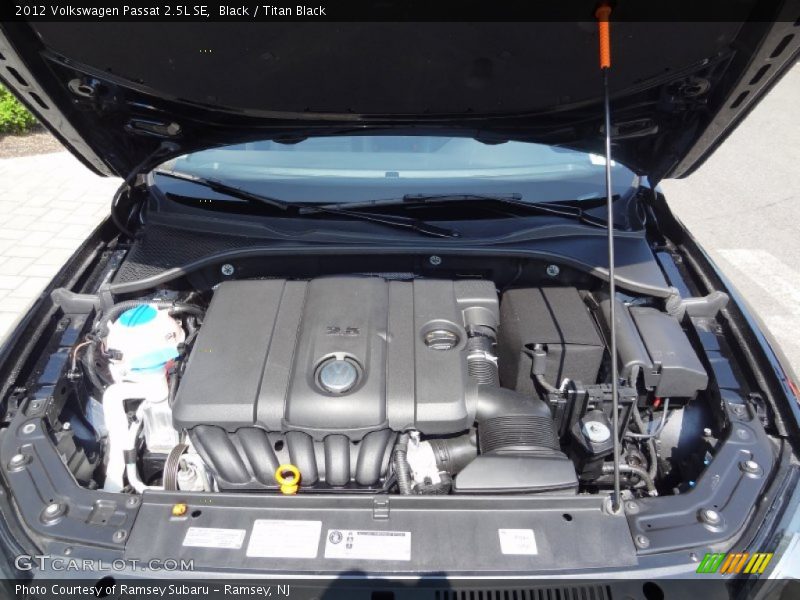 Black / Titan Black 2012 Volkswagen Passat 2.5L SE