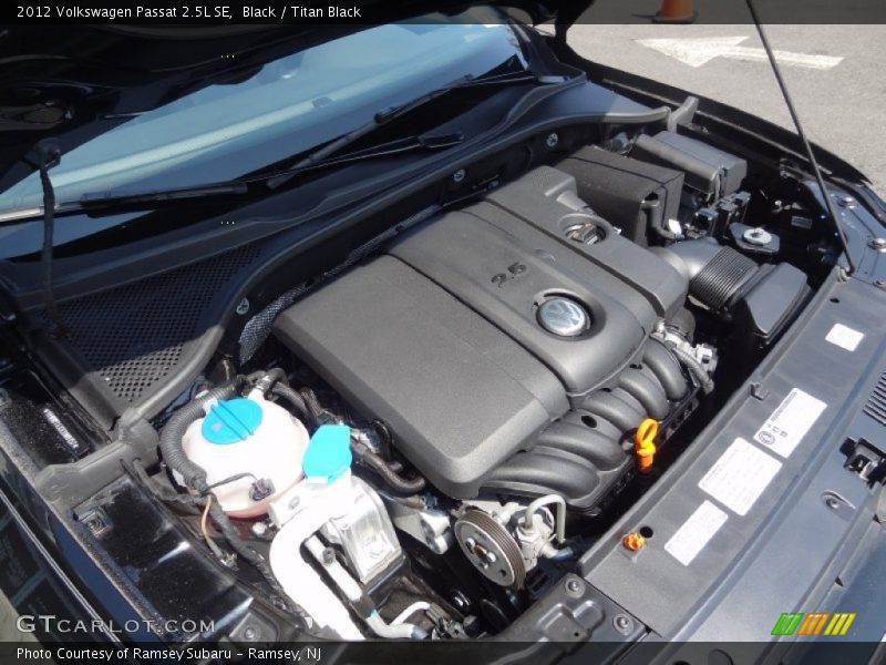Black / Titan Black 2012 Volkswagen Passat 2.5L SE