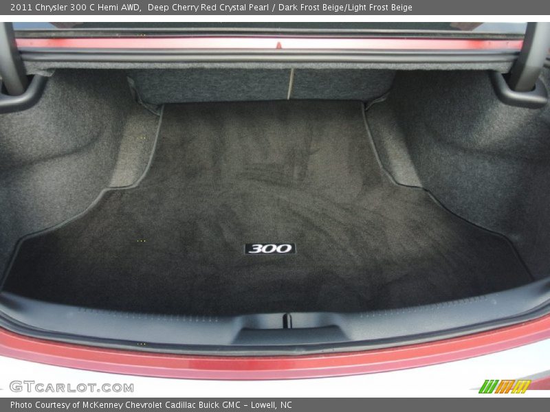  2011 300 C Hemi AWD Trunk