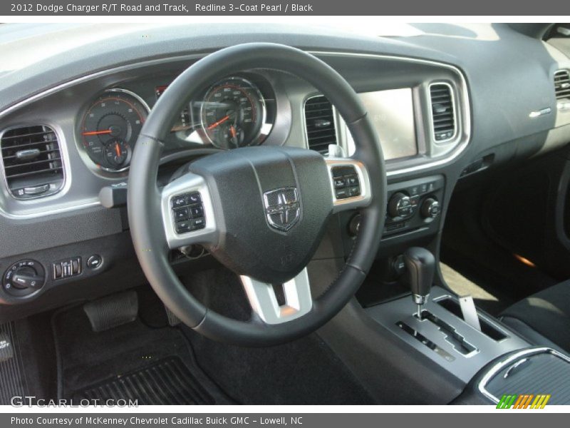 Redline 3-Coat Pearl / Black 2012 Dodge Charger R/T Road and Track