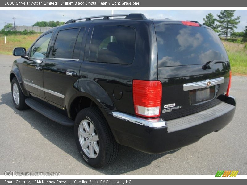 Brilliant Black Crystal Pearl / Light Graystone 2008 Chrysler Aspen Limited