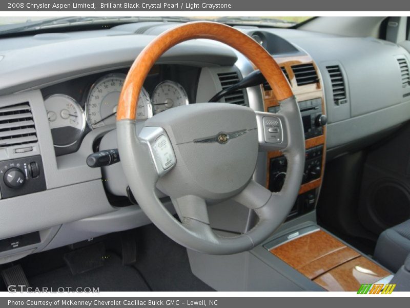Brilliant Black Crystal Pearl / Light Graystone 2008 Chrysler Aspen Limited