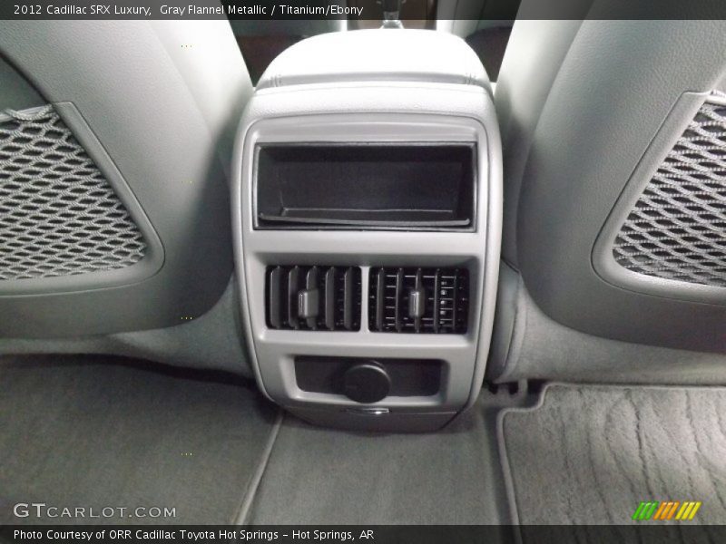 Gray Flannel Metallic / Titanium/Ebony 2012 Cadillac SRX Luxury