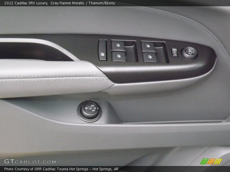 Gray Flannel Metallic / Titanium/Ebony 2012 Cadillac SRX Luxury