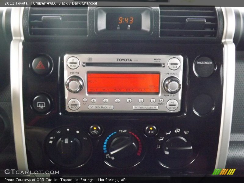 Audio System of 2011 FJ Cruiser 4WD