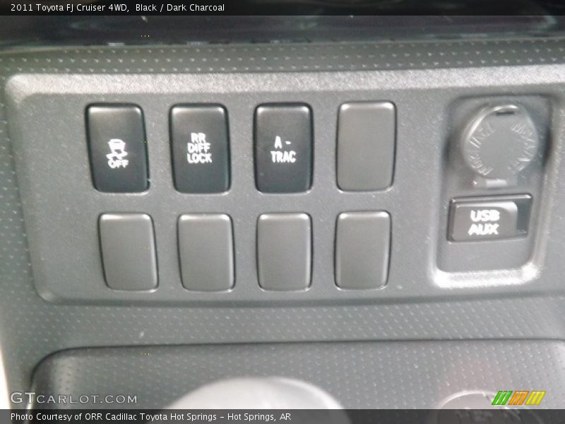 Black / Dark Charcoal 2011 Toyota FJ Cruiser 4WD