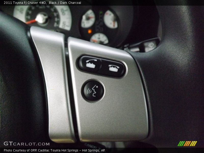 Controls of 2011 FJ Cruiser 4WD