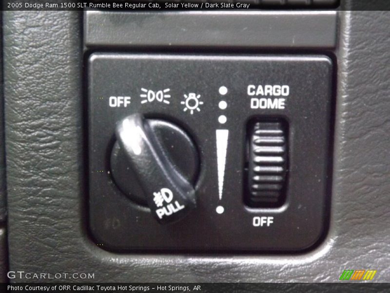 Controls of 2005 Ram 1500 SLT Rumble Bee Regular Cab