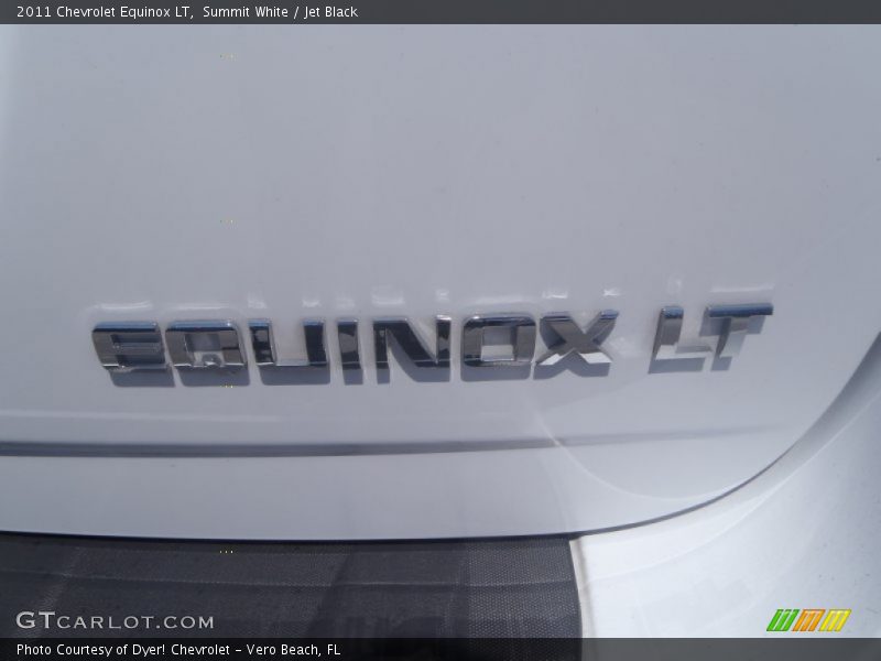 Summit White / Jet Black 2011 Chevrolet Equinox LT