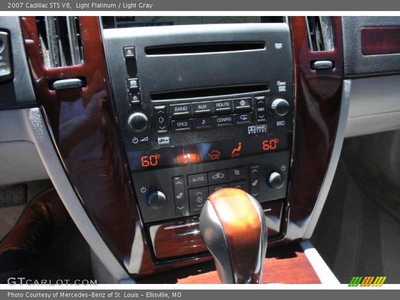 Light Platinum / Light Gray 2007 Cadillac STS V8