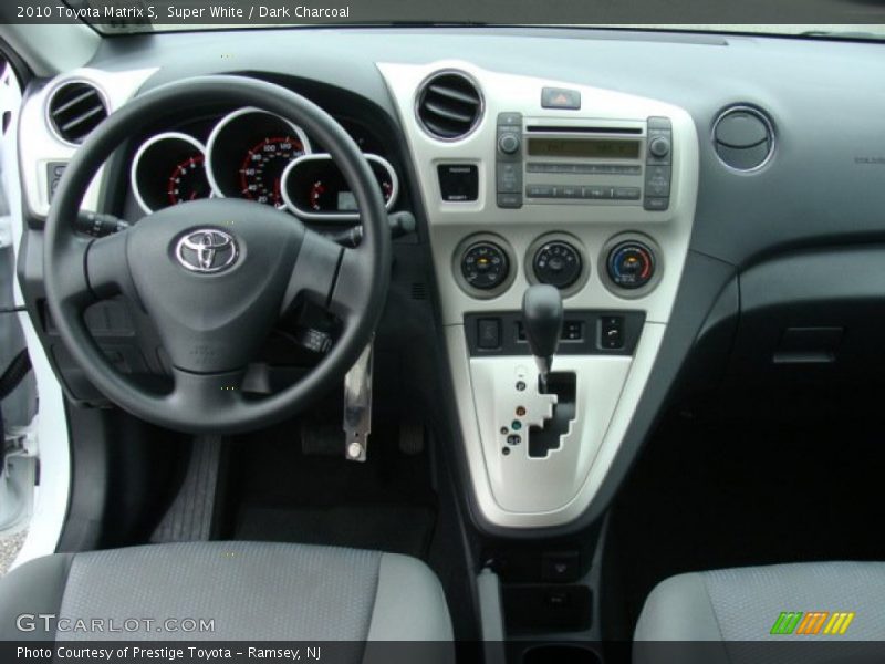 Super White / Dark Charcoal 2010 Toyota Matrix S