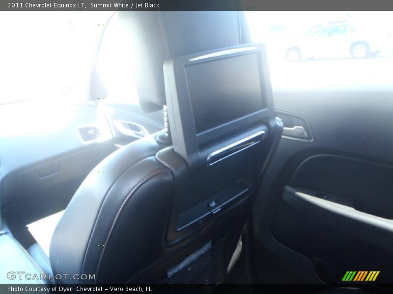 Summit White / Jet Black 2011 Chevrolet Equinox LT