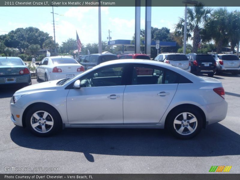 Silver Ice Metallic / Medium Titanium 2011 Chevrolet Cruze LT